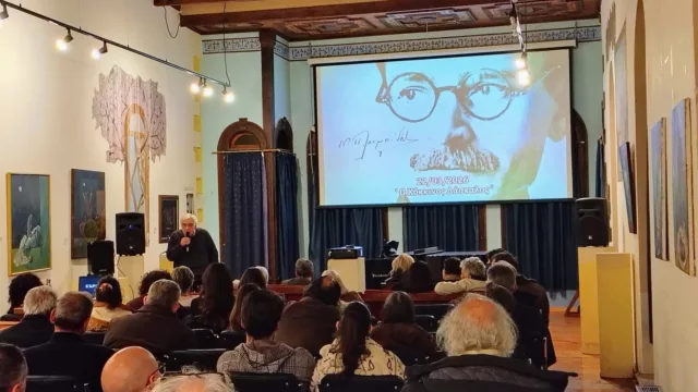 Photoshoot The Red Teacher 03