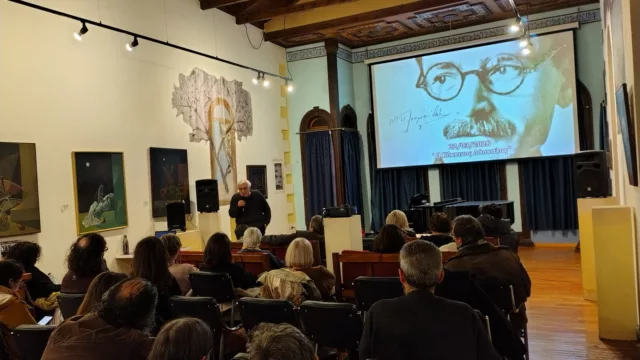 Photoshoot The Red Teacher 10