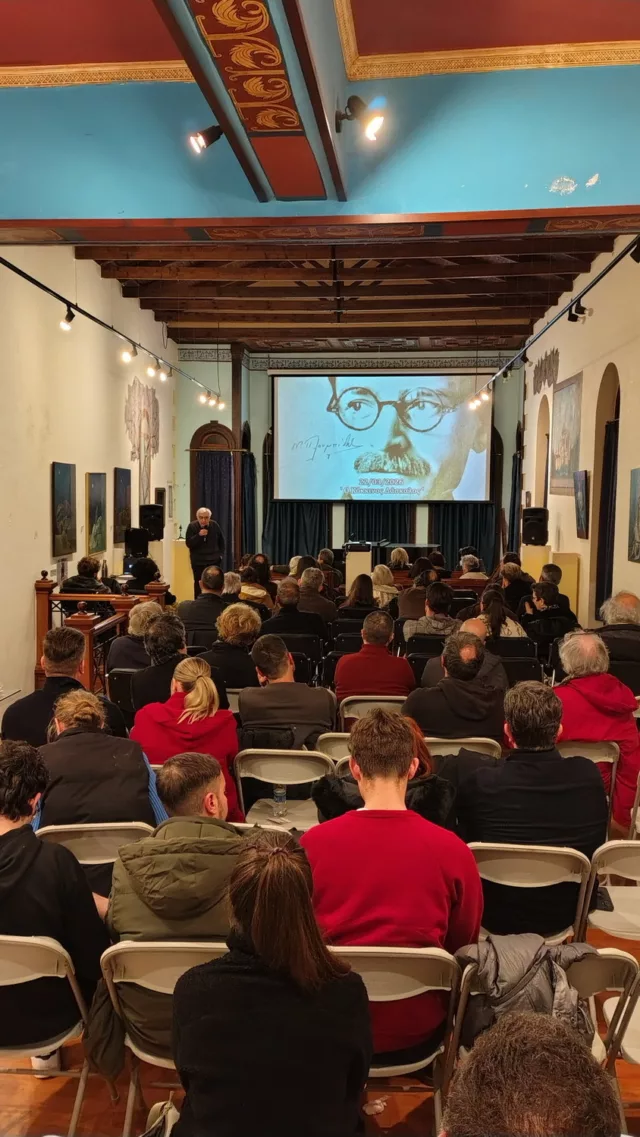 Photoshoot The Red Teacher 26