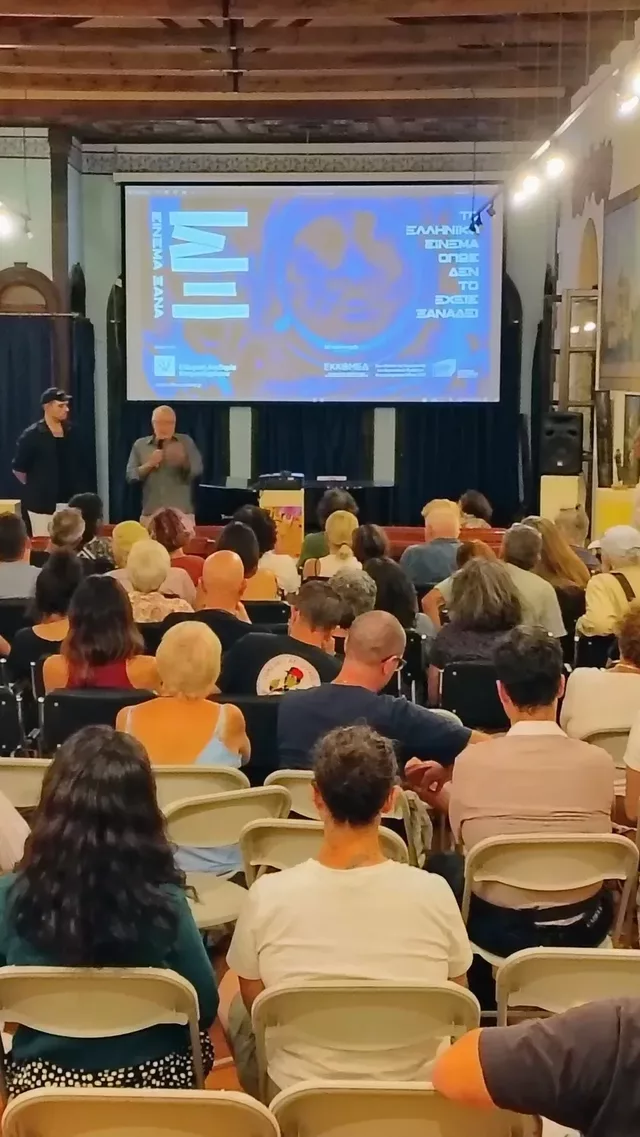 Photoshoot Your Neighbors Son 22
