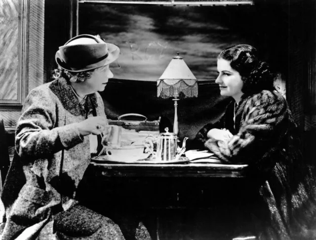 Indie Wire 25 Best Alfred Hitchcock Movies The Lady Vanishes