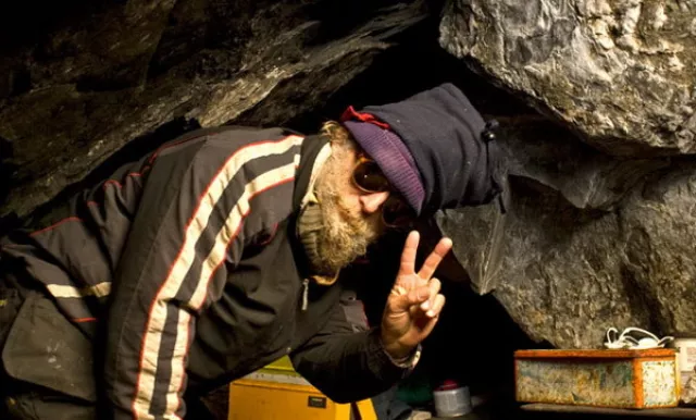 The Snow Cave Man Image5